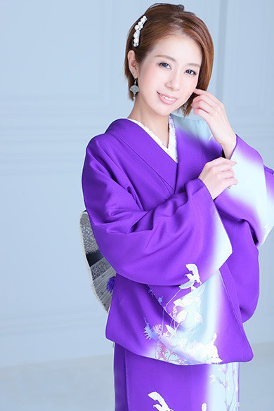 朝倉 静香プロフィール写真3